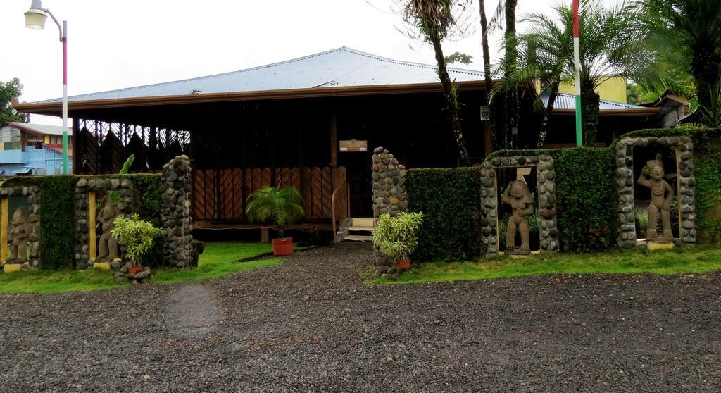 Hotel Vagabondo La Fortuna 外观 照片