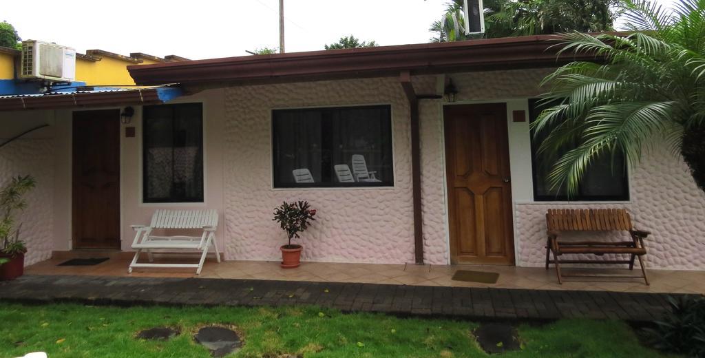 Hotel Vagabondo La Fortuna 外观 照片