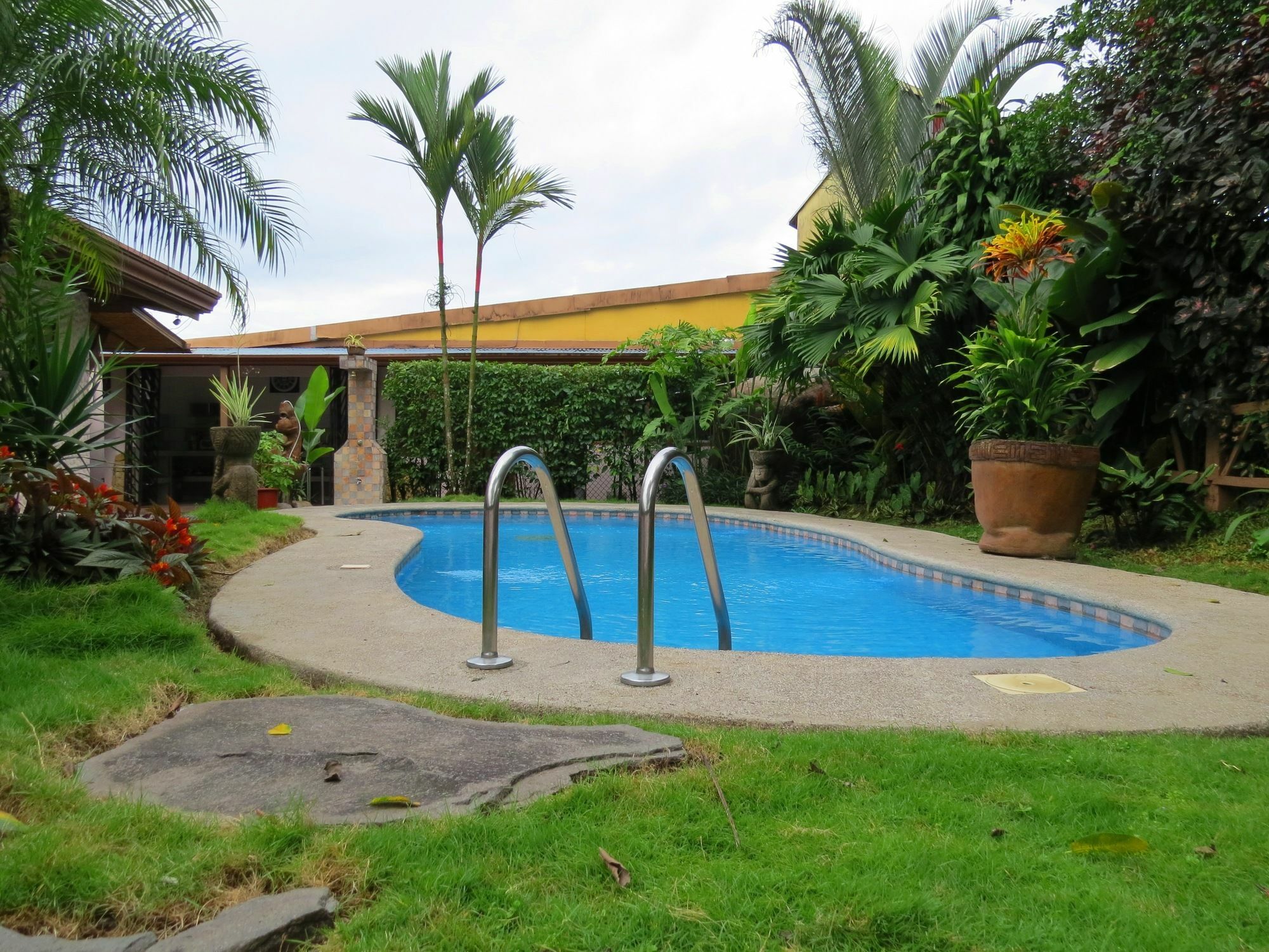 Hotel Vagabondo La Fortuna 外观 照片